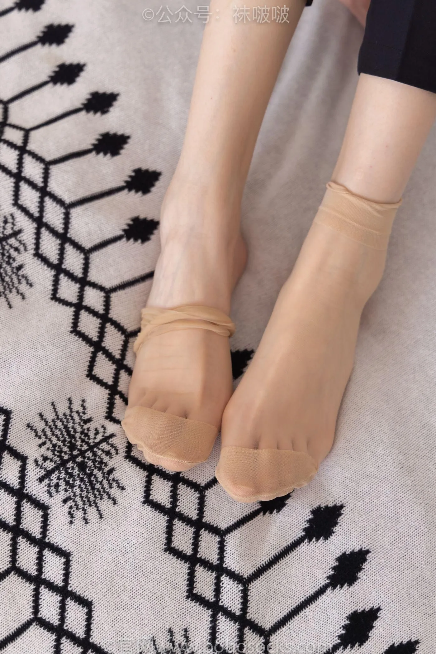 [BoBoSocks袜啵啵]NO.085 小甜豆-平底鞋、短灰丝、短肉丝 [140P]插图6